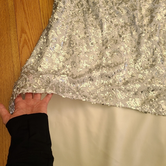 Beautiful Dress New! - Picture 2 of 11